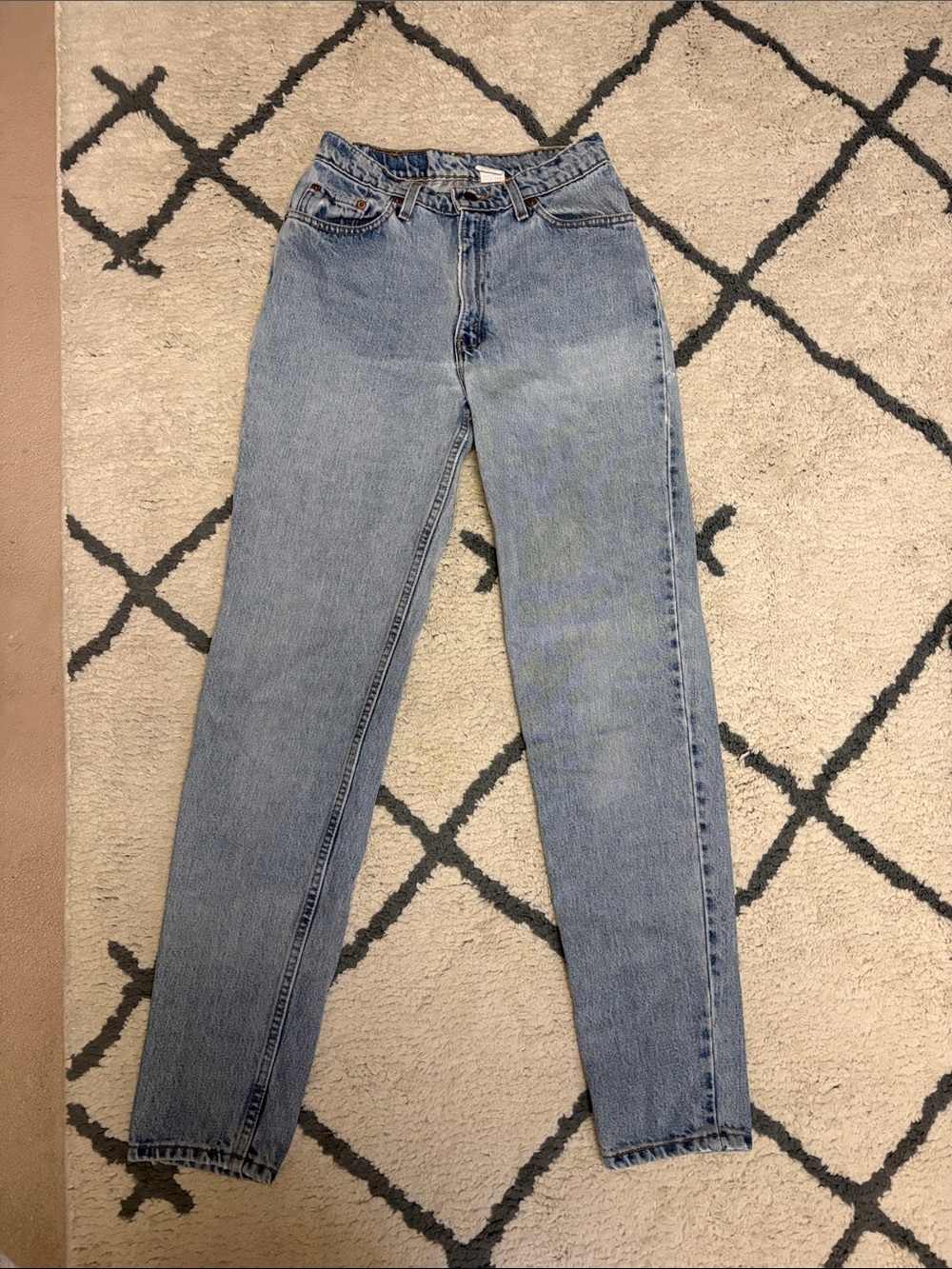 Levi's High-Rise Straight Leg Light Blue Jeans - Picture 1 of 3